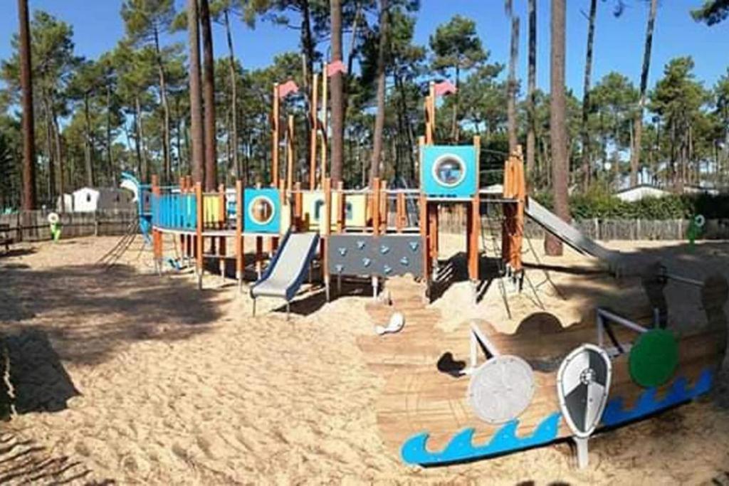 Mobil Home Rainbow, Camping Les Dunes De Contis سان جوليان-أون-بورن المظهر الخارجي الصورة